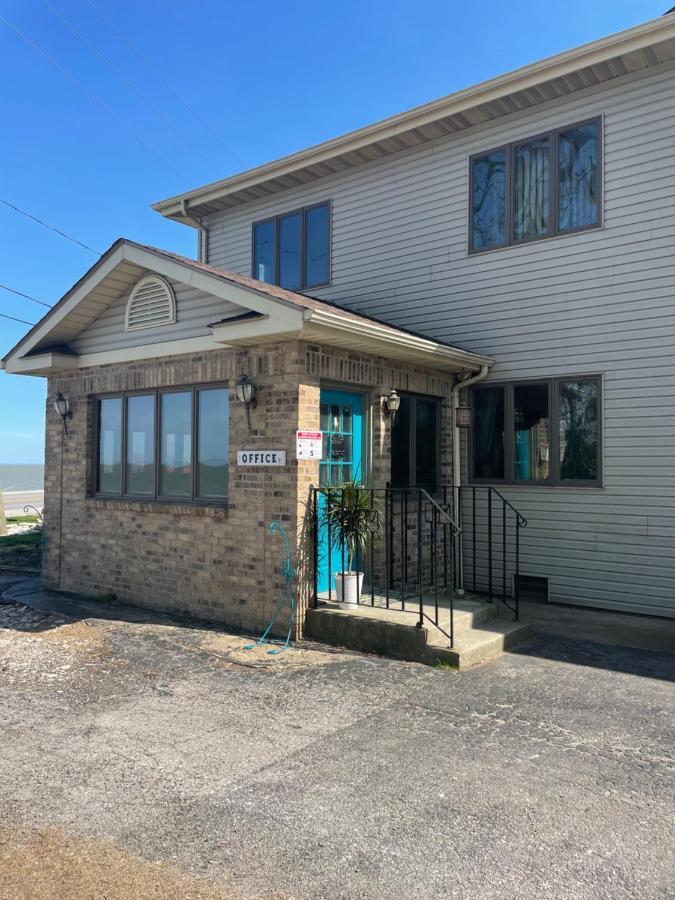 Lake Point Motel Marblehead Dış mekan fotoğraf
